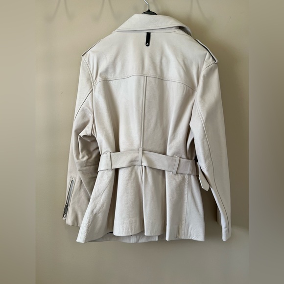 $1290 Mackage Womens SABINA Leather Biker Jacket with Cinch Belt  Cream - Picture 3 of 8